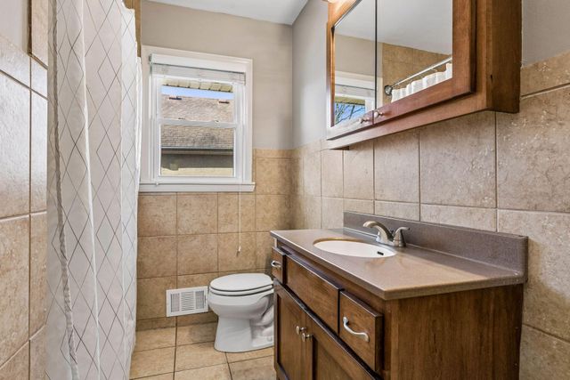 3919 Tyler Street NE, Columbia Heights, MN 55421