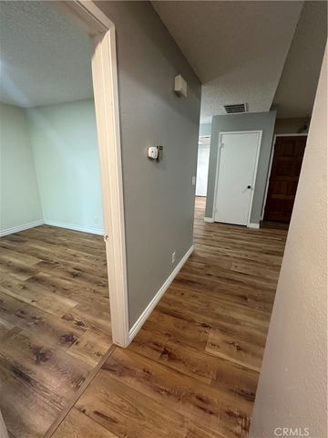 1253 Estes, Santa Maria, CA 93454