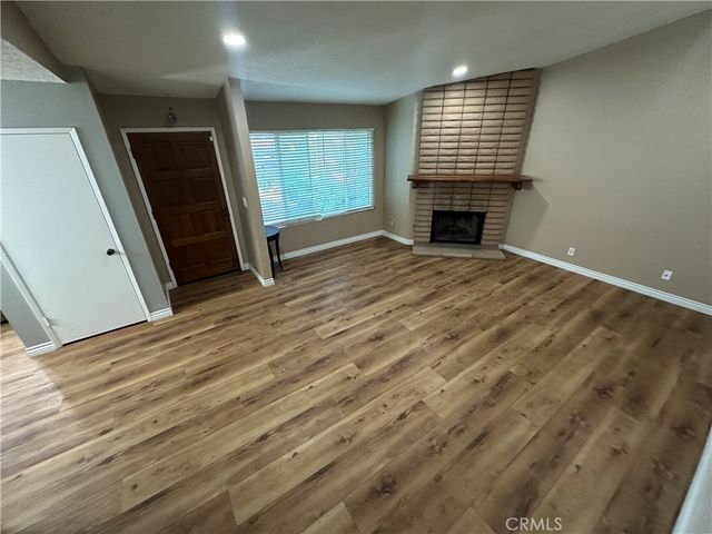 1253 Estes, Santa Maria, CA 93454