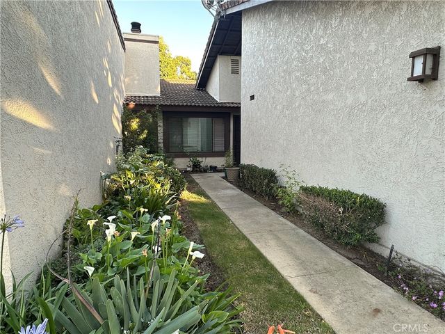 1253 Estes, Santa Maria, CA 93454