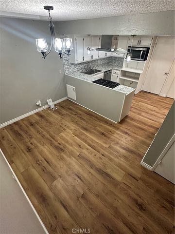 1253 Estes, Santa Maria, CA 93454