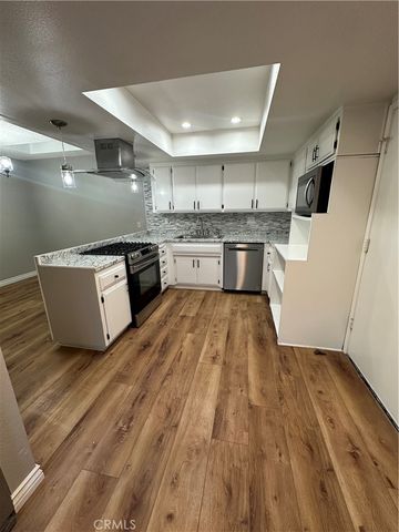 1253 Estes, Santa Maria, CA 93454