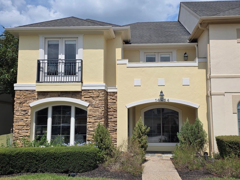 14454 Summerleaf Lane, Houston, TX 77077