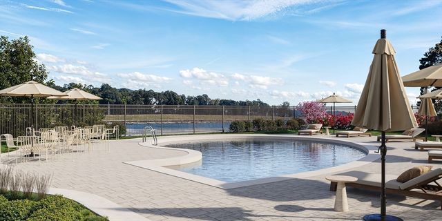 2 Kendall Rae Place 1320, Bourne, MA 02532