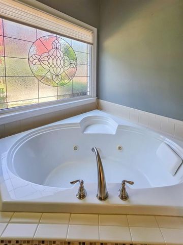 2671 Corinault Way NW, Acworth, GA 30101