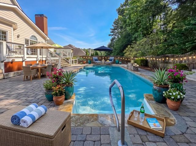 2671 Corinault Way NW, Acworth, GA 30101