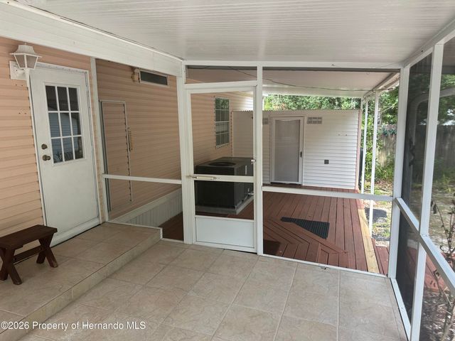8040 Cessna Drive, Spring Hill, FL 34606