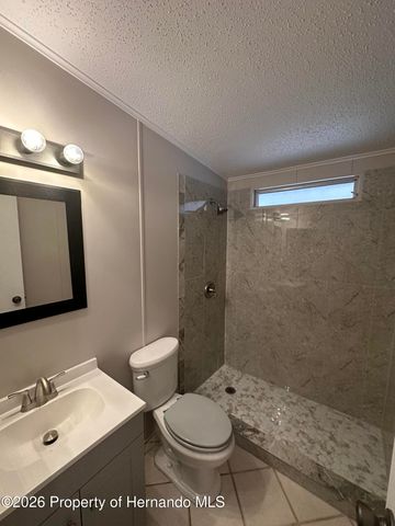 8040 Cessna Drive, Spring Hill, FL 34606