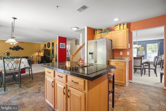 3726 KATIE PL, Triangle, VA 22172