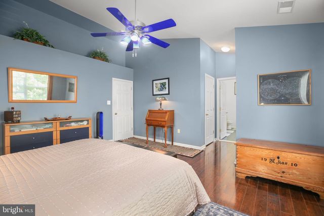 3726 KATIE PL, Triangle, VA 22172