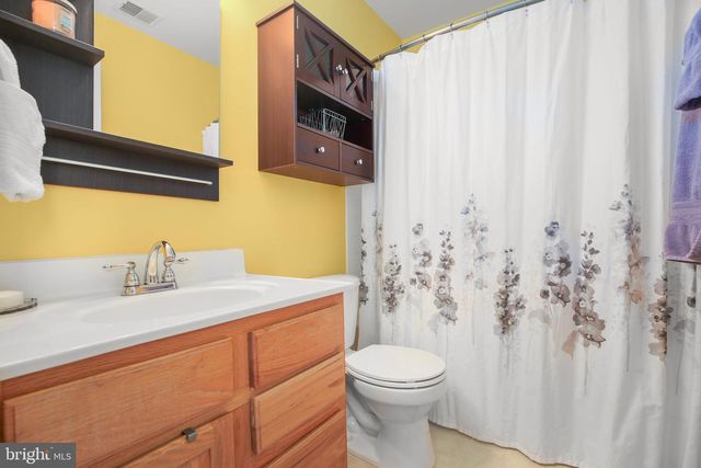 3726 KATIE PL, Triangle, VA 22172