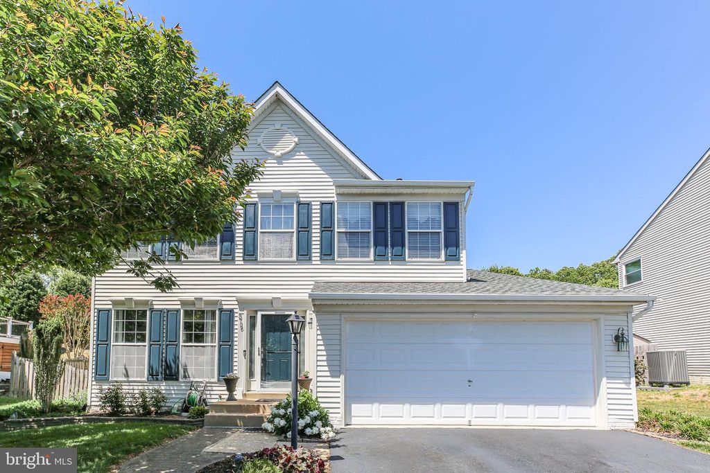 3726 KATIE PL, Triangle, VA 22172