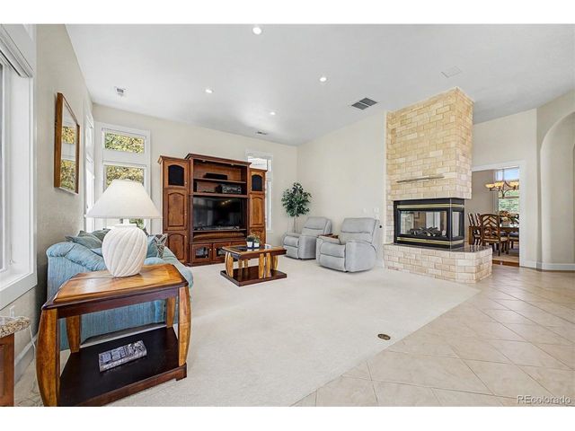 57 Blue Heron Dr, Thornton, CO 80241
