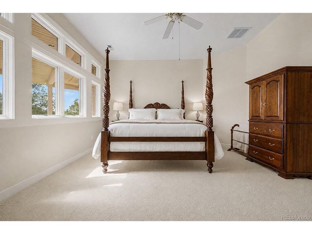 57 Blue Heron Dr, Thornton, CO 80241
