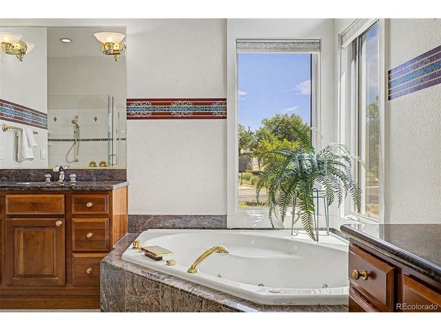 57 Blue Heron Dr, Thornton, CO 80241