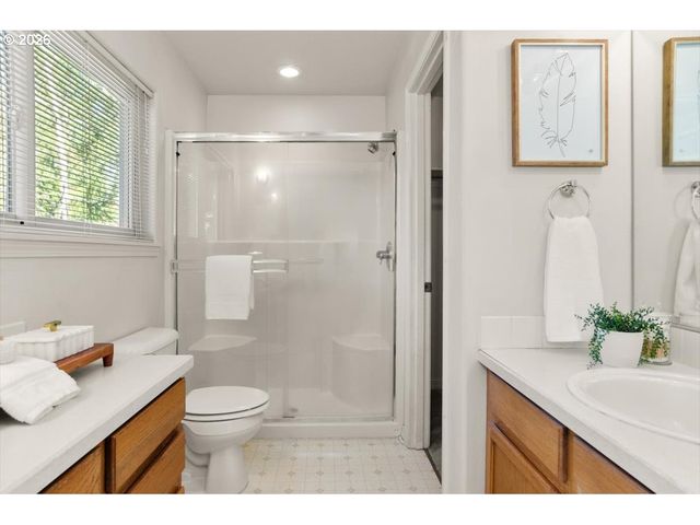 7415 Sw NEPTUNE Ter, Beaverton, OR 97007