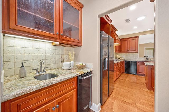 19539 Mountain Lion Rd, Grass Valley, CA 95945