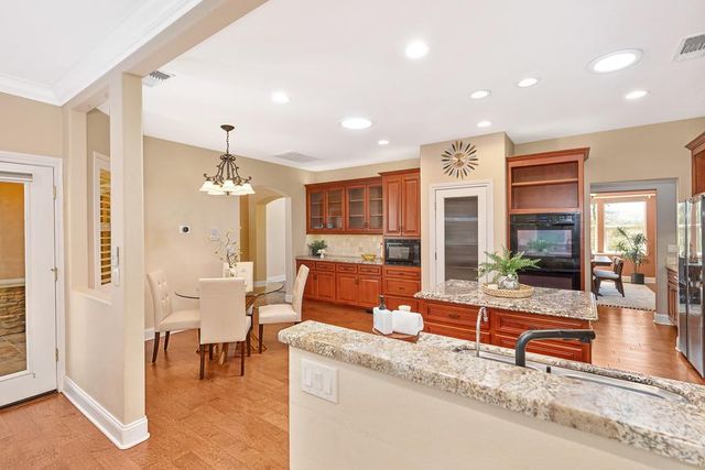 19539 Mountain Lion Rd, Grass Valley, CA 95945