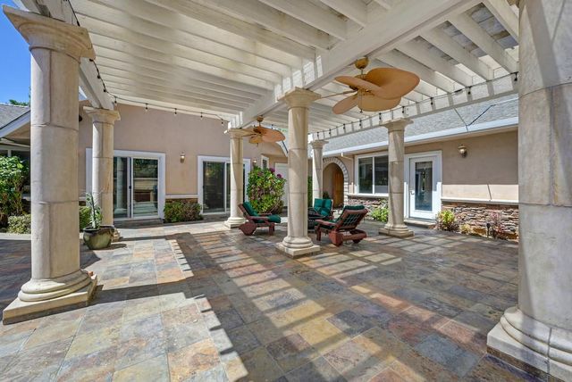 19539 Mountain Lion Rd, Grass Valley, CA 95945