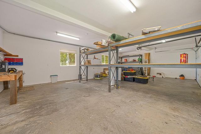 19539 Mountain Lion Rd, Grass Valley, CA 95945