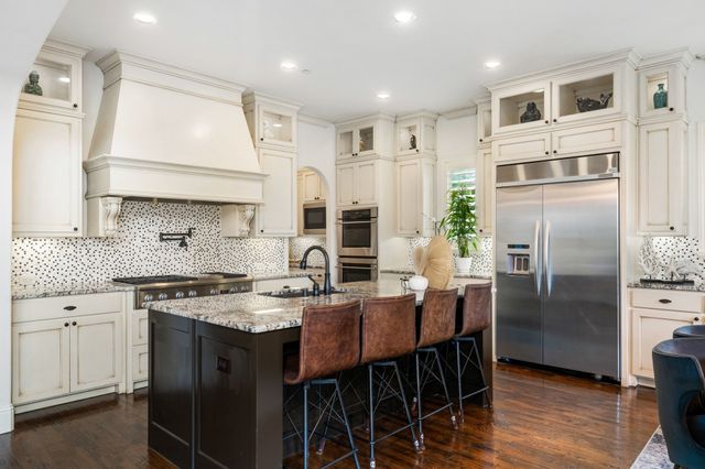 3853 Greenbrier Drive, Frisco, TX 75033