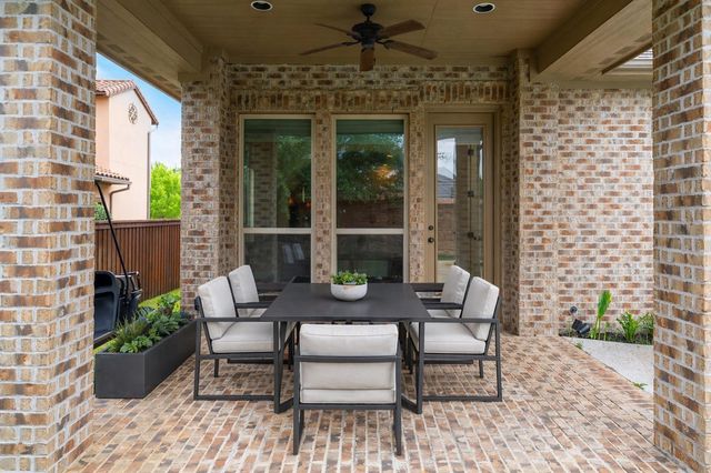 3853 Greenbrier Drive, Frisco, TX 75033