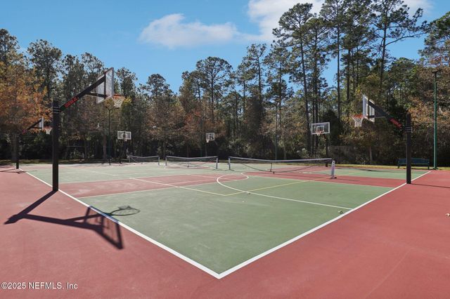 877 SOUTHERN CREEK Drive, St. Johns, FL 32259