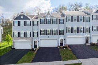 2806 Canterbury Dr, Imperial, PA 15126