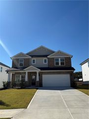 2918 sweet red circle, Braselton, GA 30517