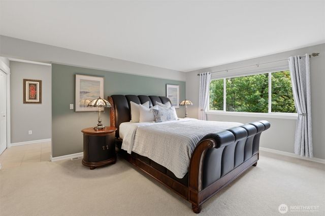 15324 128th Avenue NE, Woodinville, WA 98072