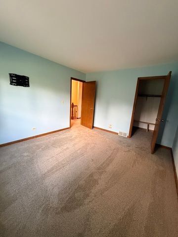 1335 Gaslight Drive, Algonquin, IL 60102