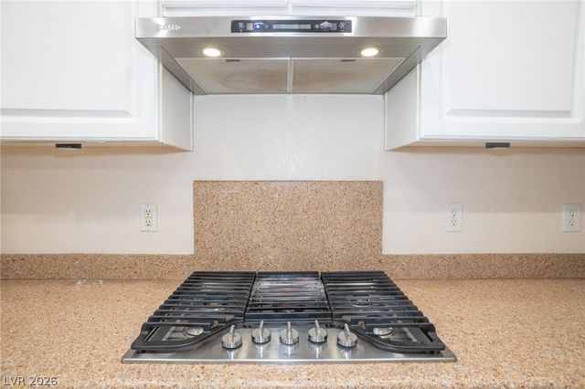 7861 Darby Avenue, Las Vegas, NV 89117