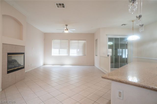 7861 Darby Avenue, Las Vegas, NV 89117