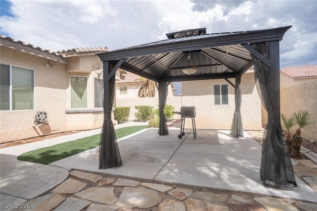7861 Darby Avenue, Las Vegas, NV 89117