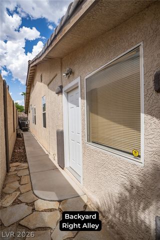 7861 Darby Avenue, Las Vegas, NV 89117