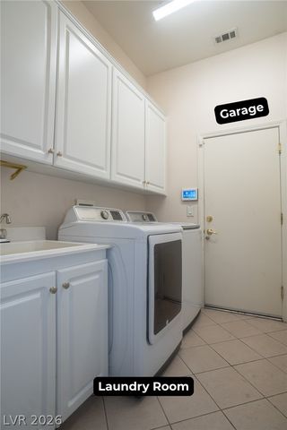 7861 Darby Avenue, Las Vegas, NV 89117