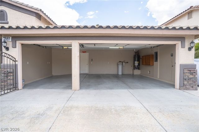 7861 Darby Avenue, Las Vegas, NV 89117