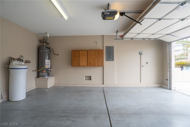 7861 Darby Avenue, Las Vegas, NV 89117
