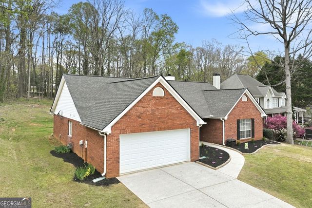 5989 Williamsport Drive, Flowery Branch, GA 30542