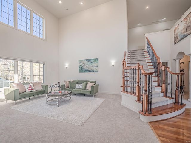 11015 Scouts Way, Evansville, IN 47725