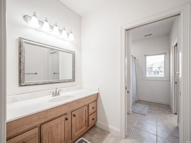 11015 Scouts Way, Evansville, IN 47725