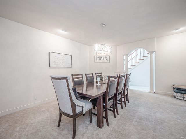 11015 Scouts Way, Evansville, IN 47725