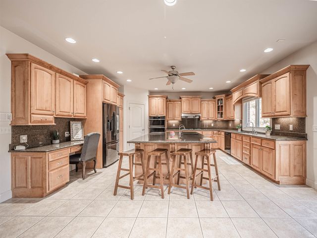 11015 Scouts Way, Evansville, IN 47725