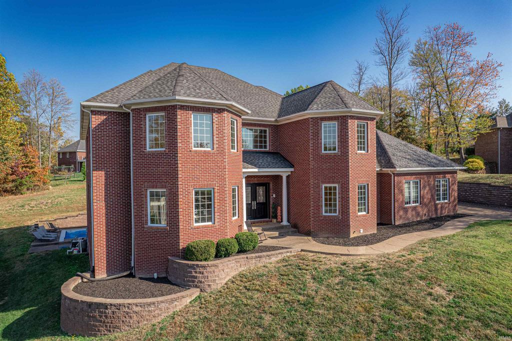 11015 Scouts Way, Evansville, IN 47725