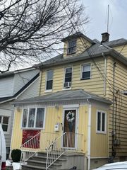 17 Viola Ave, Clifton City, NJ 07011