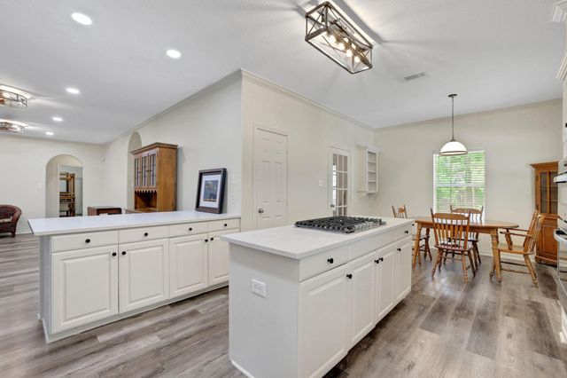 221 Lake Grove Drive, Coldspring, TX 77331
