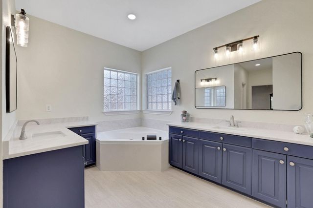 221 Lake Grove Drive, Coldspring, TX 77331