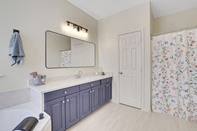 221 Lake Grove Drive, Coldspring, TX 77331