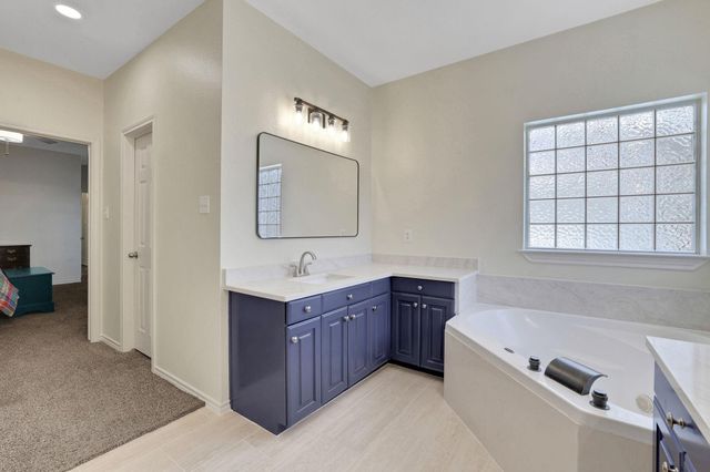 221 Lake Grove Drive, Coldspring, TX 77331