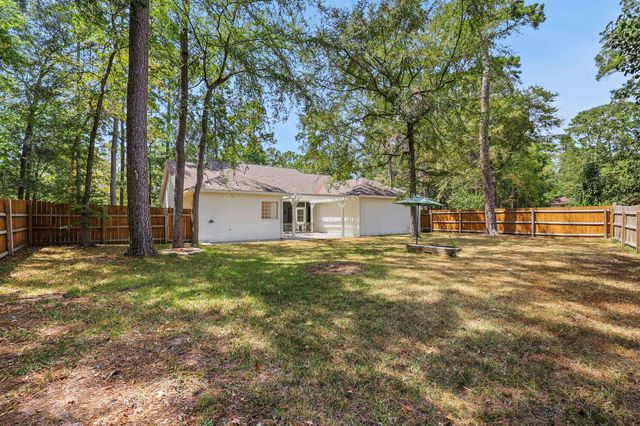 221 Lake Grove Drive, Coldspring, TX 77331